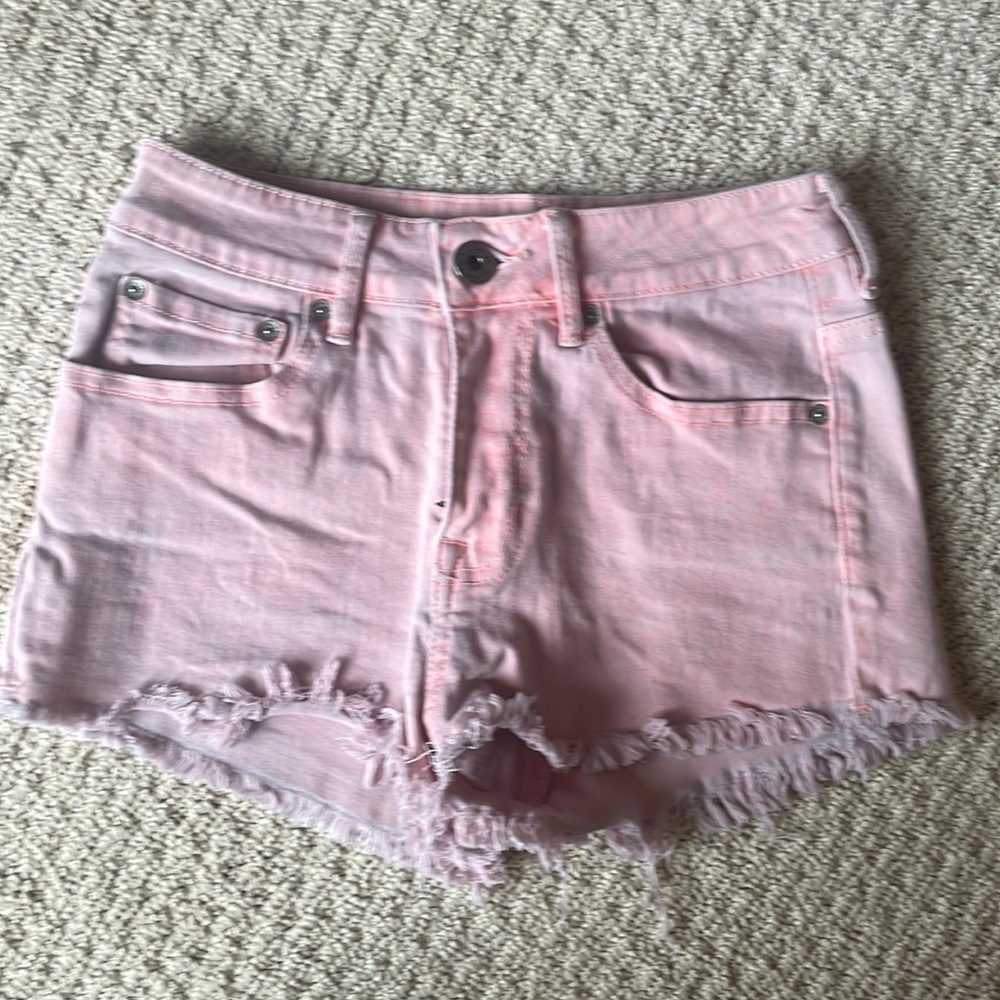 Bullhead pink jeans shorts